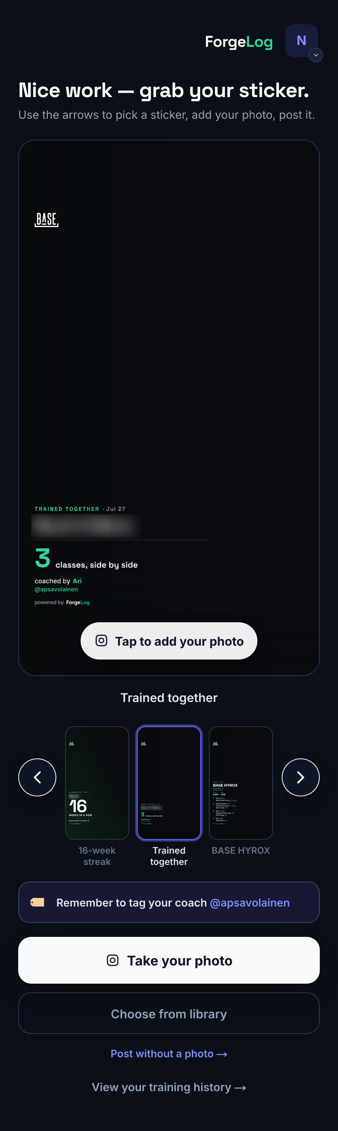 Phone screen: the picker with the trained-together card selected — 3 classes, side by side